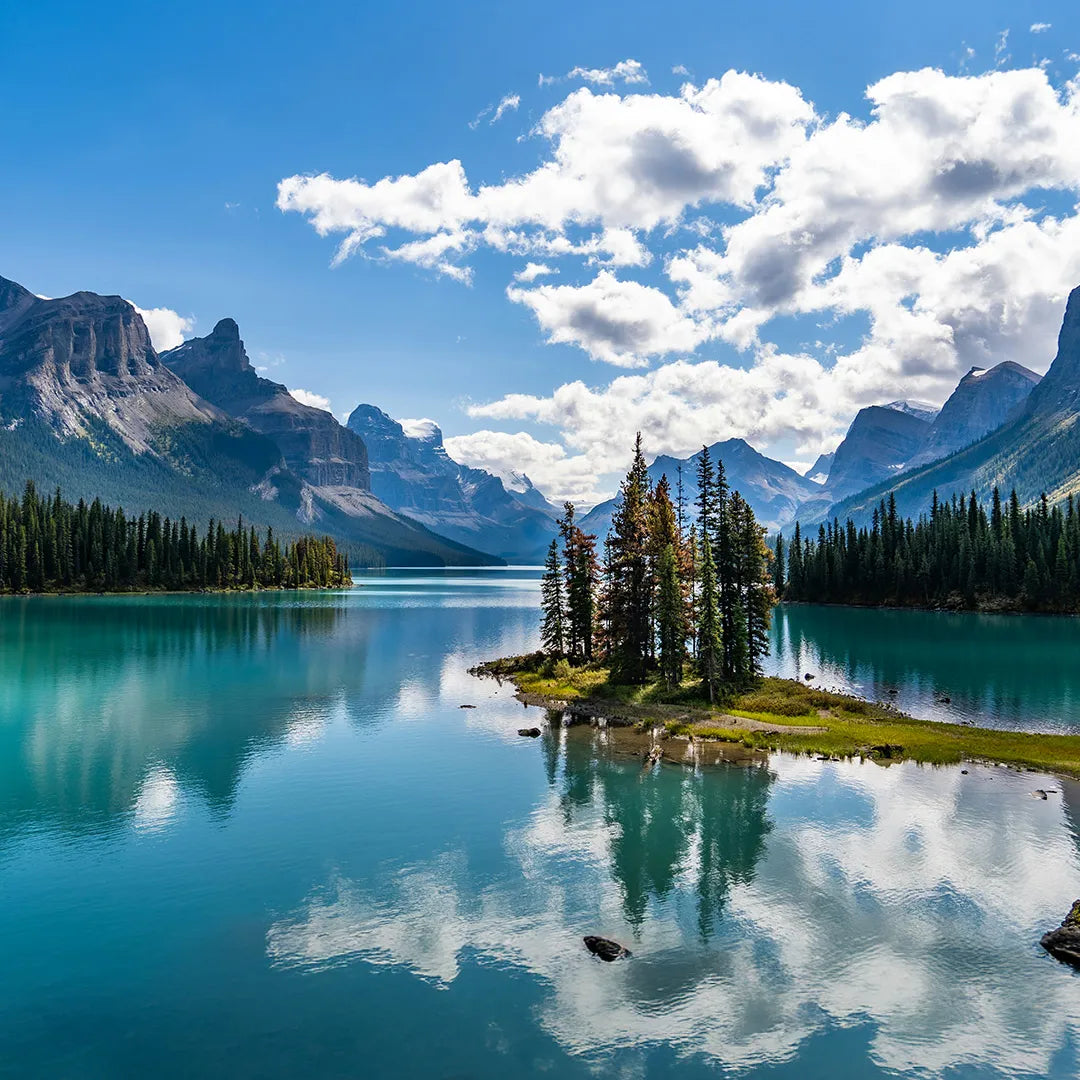 5-Day Banff, Jasper & Yoho National Parks Small Group Tour