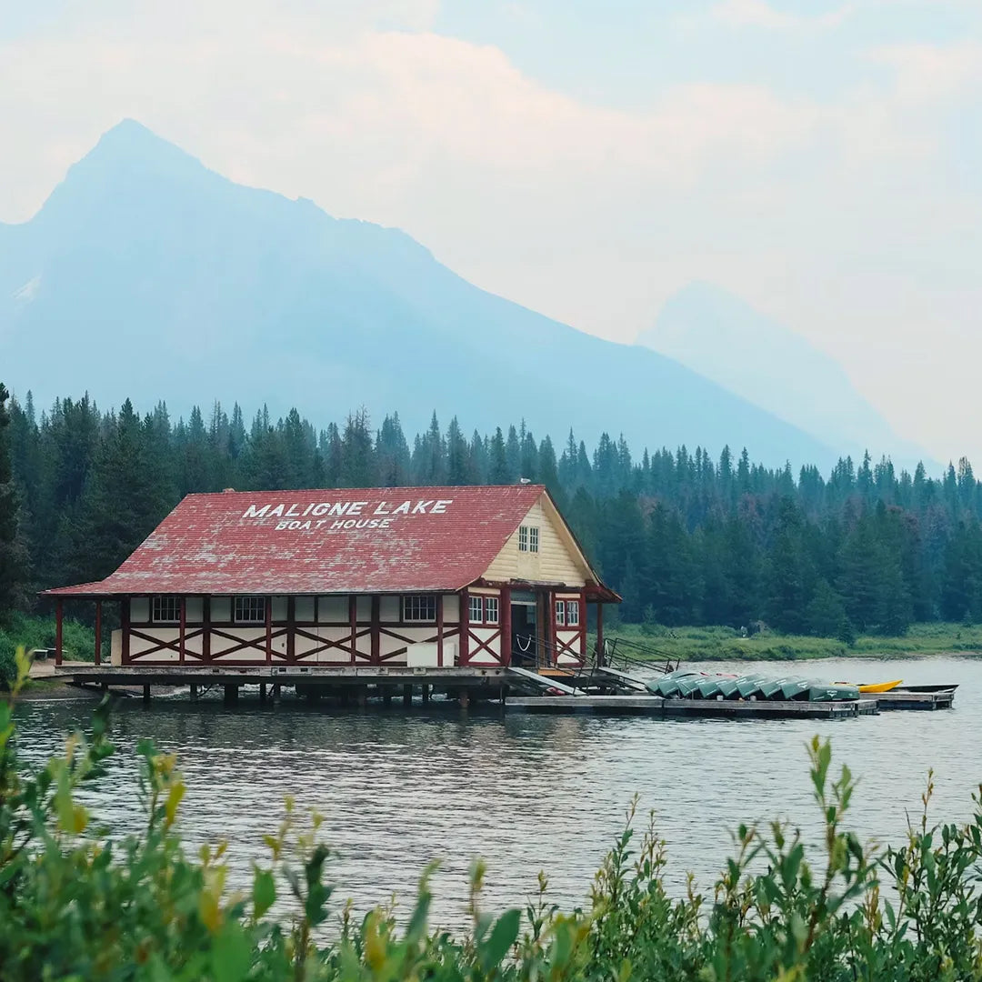 5-Day Banff, Jasper & Yoho National Parks Small Group Tour