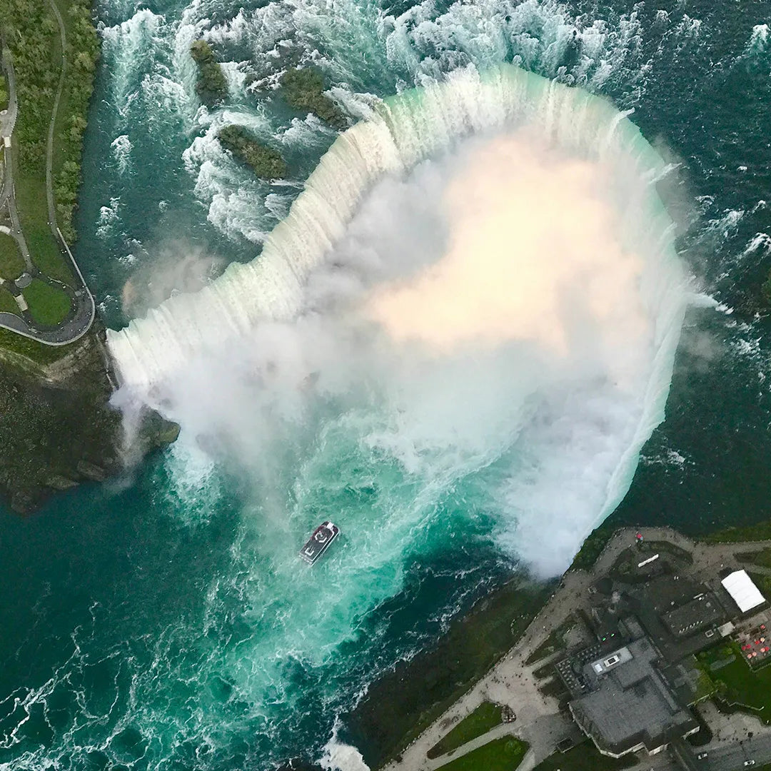 2-Day Nature & Culture Tour: Niagara Falls, Watkins Glen & Corning