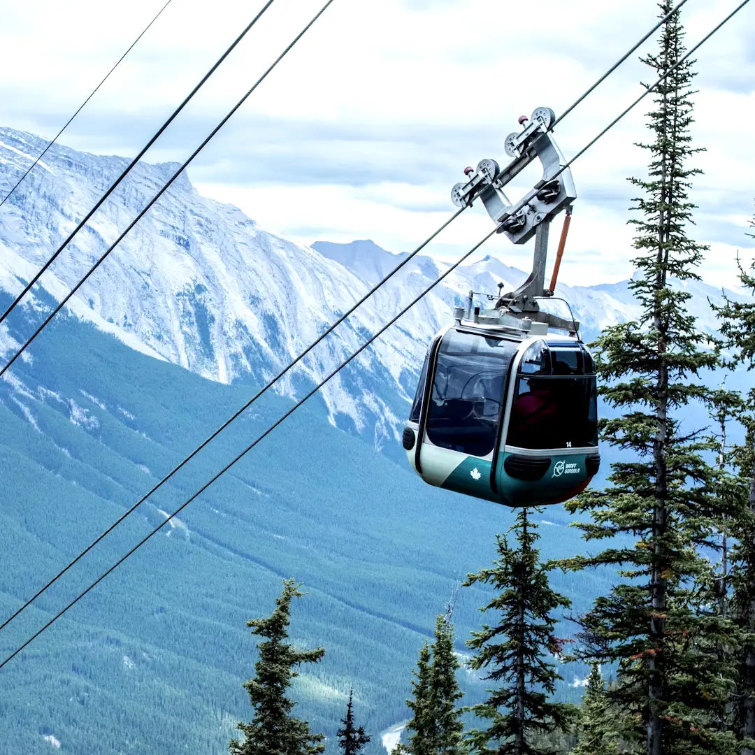 4-Day Banff Winter Small Group Tour
