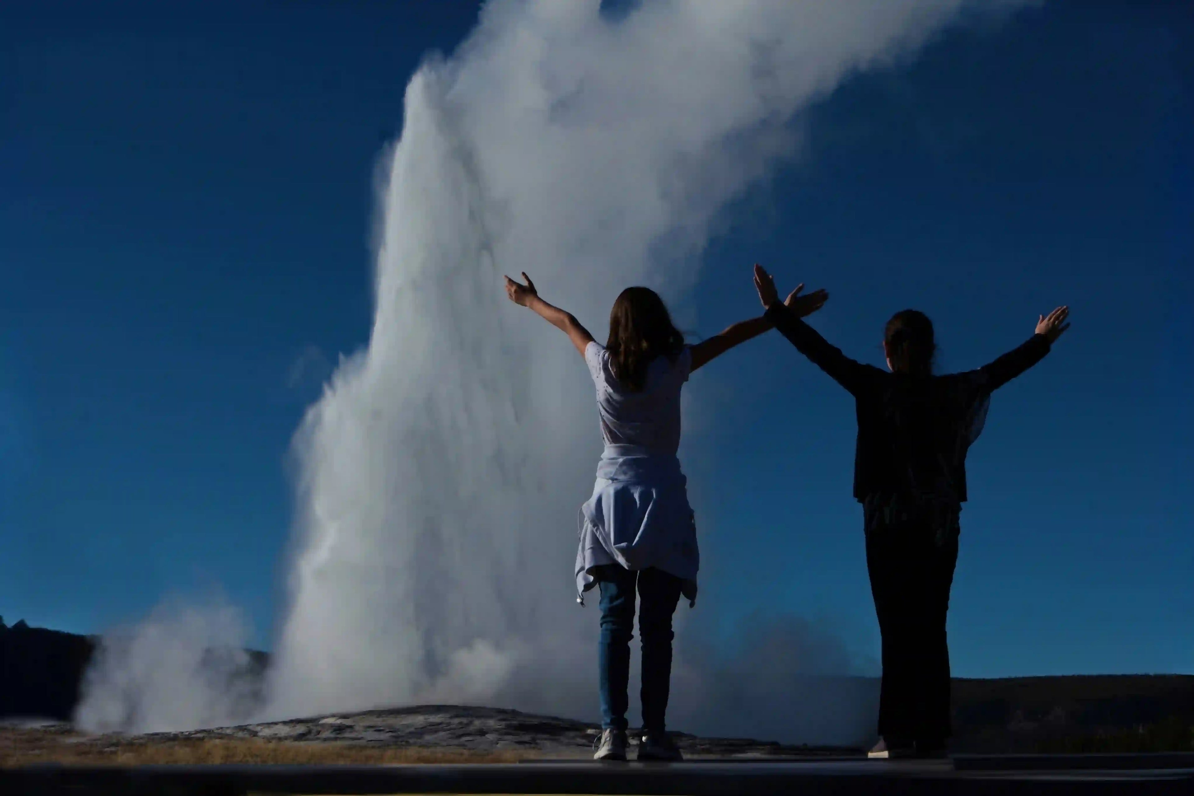 8-Day Yellowstone Immersive Nature Tour| From Los Angeles To Las Vegas | The most comprehensive and longest southern loop