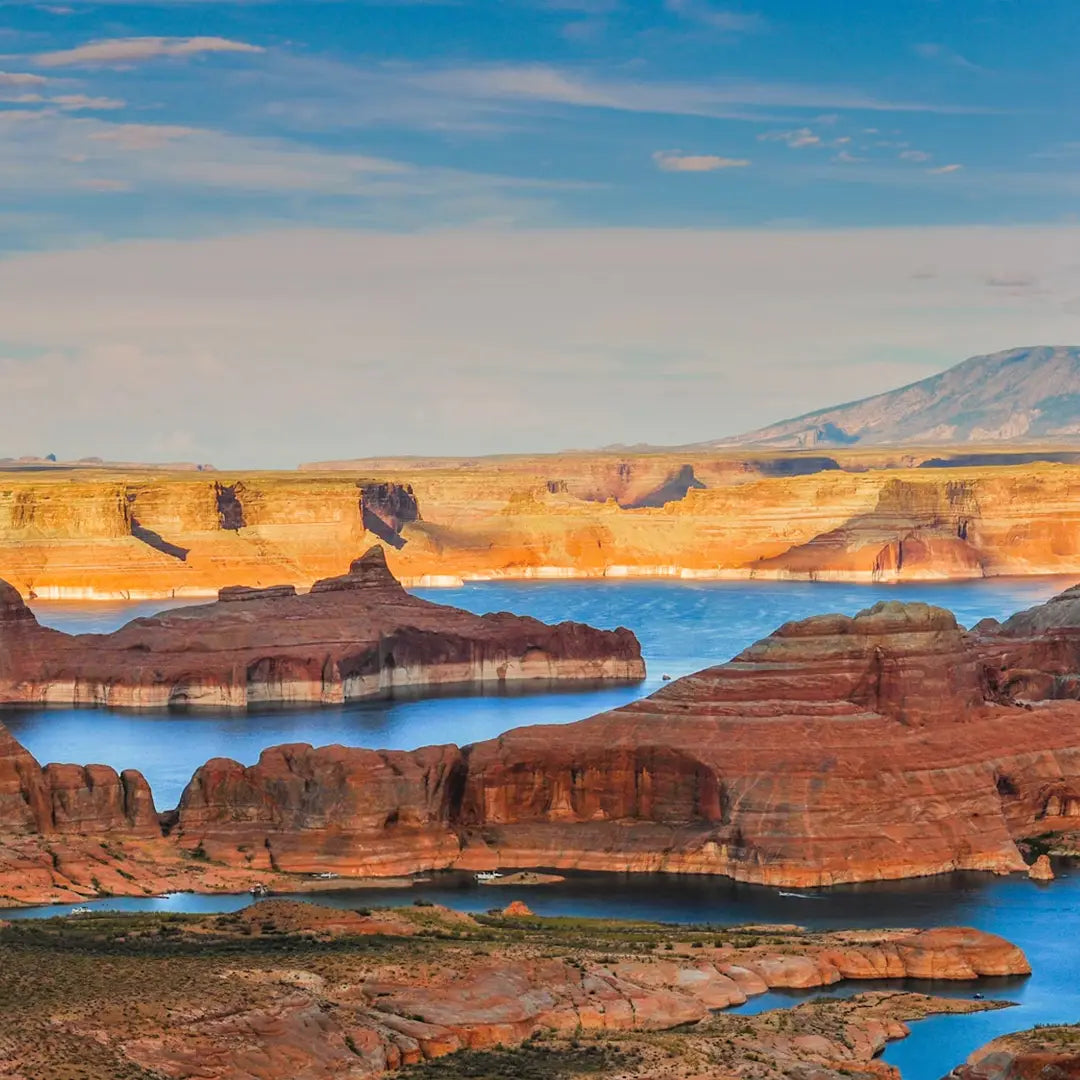 Yellowstone Discovery: National Parks, Antelope Canyon & Scenic Icons