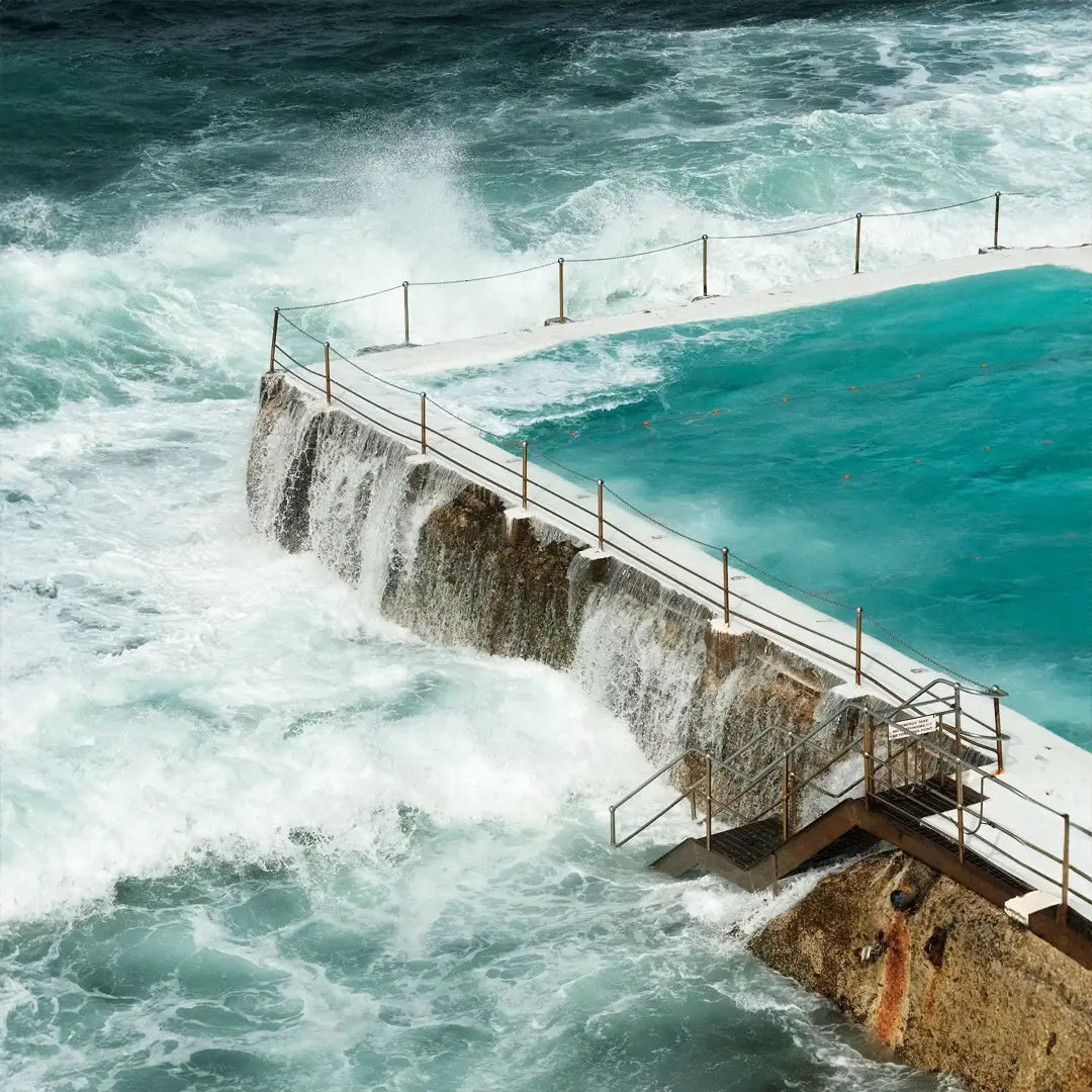 Australia's City Lights & New Zealand's Fjord Voyage